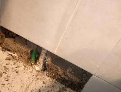 大连市楼顶漏水维修公司分享下修复水管漏水的几种小方法